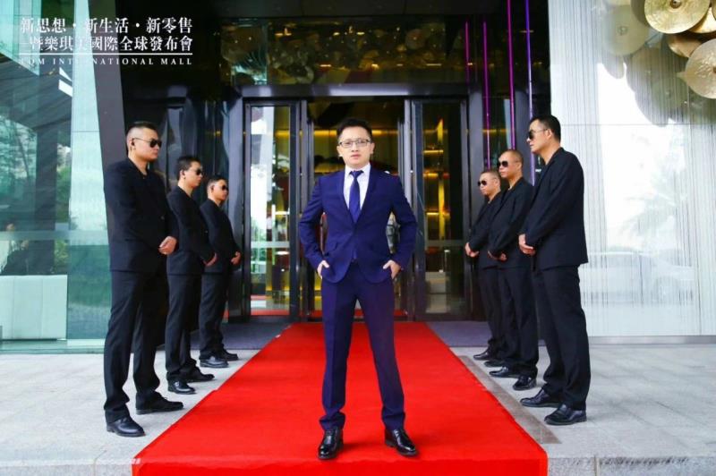 横跨技术界和微商界的“苏有朋”，一个程序员的发“骚”之路！